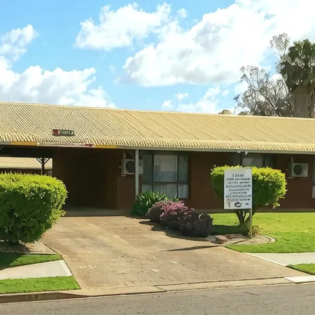 Country Mile Motor Inn