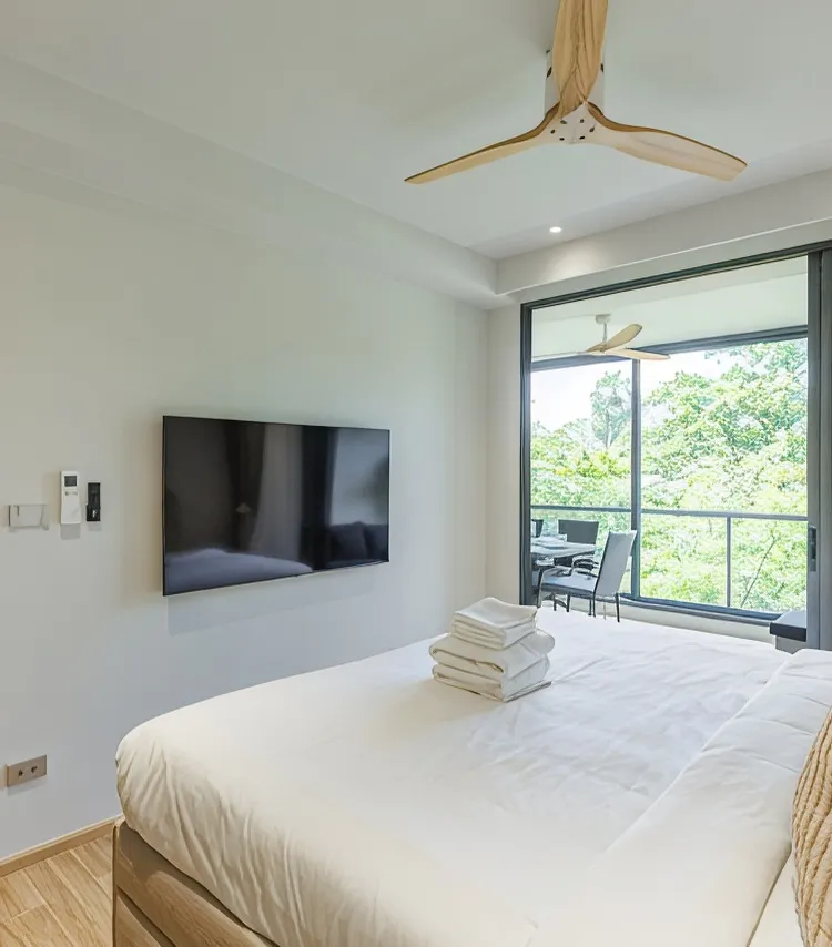 Family 2Bd Apartments near Beachside