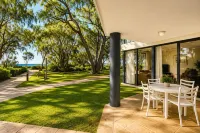 Coastal Retreat & Cosy Nights