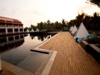 Planet Hollywood Beach Resort Goa - Beach
