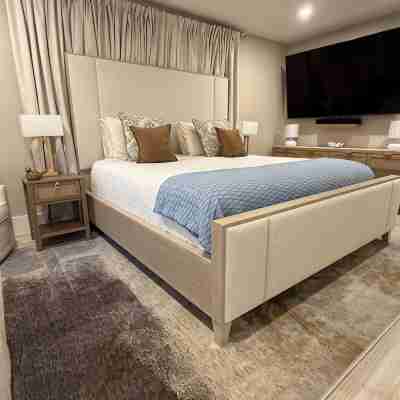 Luxury Escape w/ Heated & Cooled Pool/Spa Rooms
