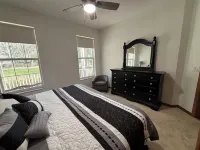 Beautiful 4/2, 3000sf home on magnificent 430 A freshwater lake, family friendly - 4つ星