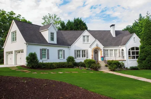 Beautiful Bright 6 bedroom home in the heart of Buckhead - บังกะโล
