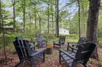 Hydrotherapy Jacuzzi-Sauna -Sauna • Hydro Hot Tub, Romantic Cabin