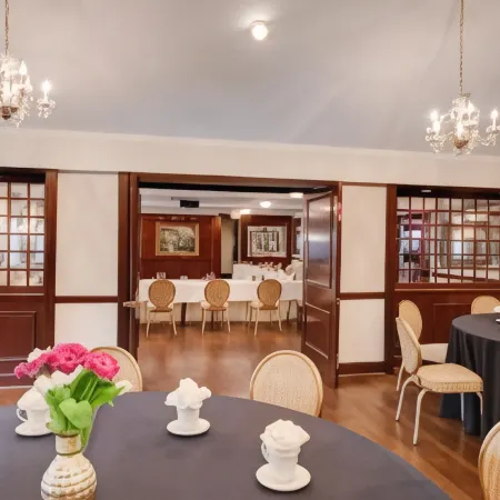 Nassau Inn