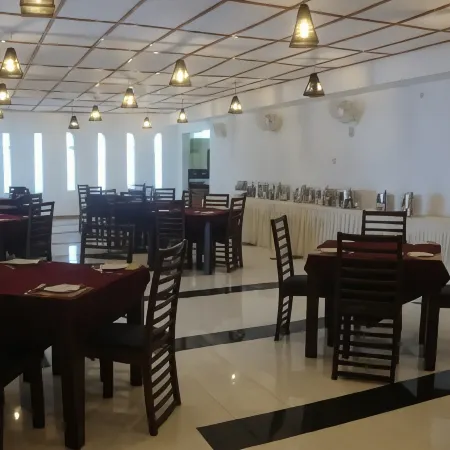 Subhas Tourist Hotel