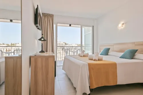 Suncoast Ibiza Hotel - Adults Only - - 2 étoiles