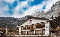 Mount Bayul Shangri-La Resort Hotels in 