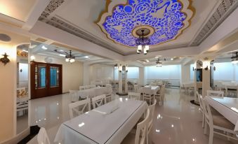 Shahristan Plaza