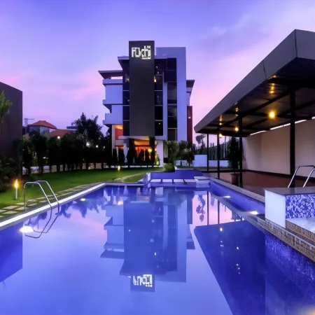 Hotel le Ruchi the Prince