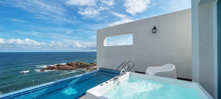 Bell Mar Pool Villa Hotels in Yeongdeok