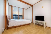 Samcheok Seaside Bed and Breakfast (Yonghwa Beach, Marine Cable Car, Marine Rail Bike) - 2-Star