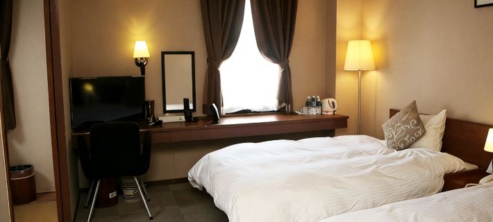 Royal Garden Hotel Các khách sạn ở Anan