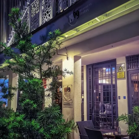 1969 Business Suites Bandar Botani, Ipoh