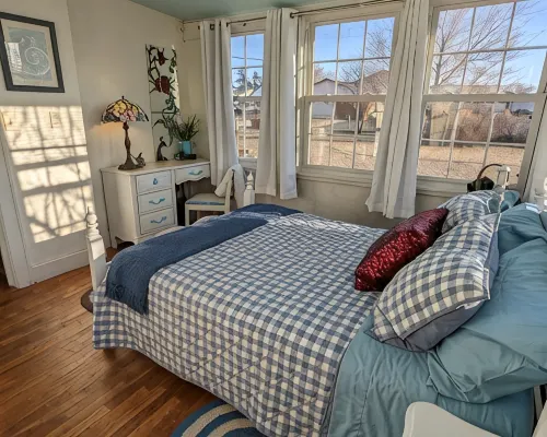 See nearby attractions, Visit Little Sahara, great salt plains, Alabaster Cavern Hotels in Alva