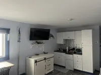 The Great Escape II. Newly renovated and beautiful Unit on Hampton Beach. - 2-Star
