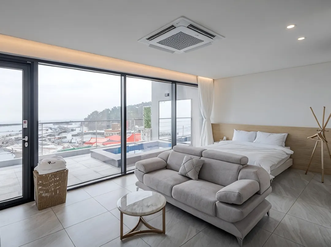 Pohang Madame Annette Pool Villa - Dogs Allowed - 慶州市