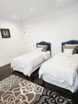 Comfortable and conveniently located. - Apartments