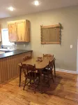 Mid Lake & located less than .2 mi from the boat ramp! Covered parking w/ Power. - 小木屋