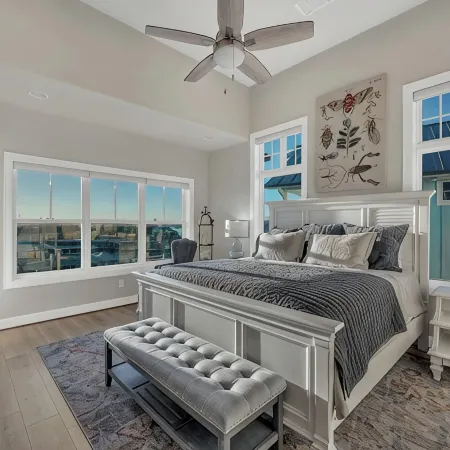 Reel Oasis, family-friendly, pet friendly, pool, boat slip, golf and on lake LBJ
