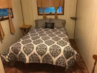 2 Bedroom, 2 Bath Ranch Style Home - Fitnessstudio