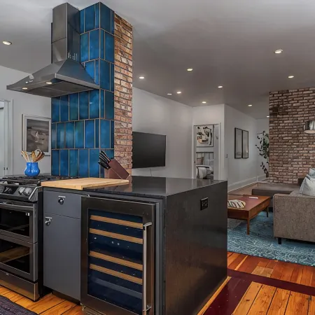Spacious, Sleek, and Luxurious two-bedroom in Historic Westside of Providence