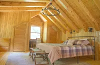 Cozy Vermont Log Cabin Near Okemo & Killington - シャレー