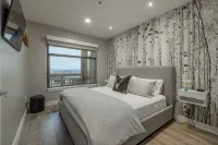 Ski-in/Ski-out 1 bdrm @ Sundial - Homestays