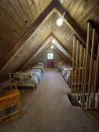 Cabin Vibes & Family Friendly w-Private Hot Tub Steps to Rainier - Alppimaja