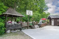 Yeoju Landscape of Forest Pension - Pools