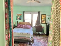 Hot Tub Private Studio- 1BR/1BR- Historic Tree Streets- 2 min drive to downtown - Homestays