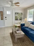 Cottages on Norris Unit A DOWNTOWN PET FRIENDLY - Homestays
