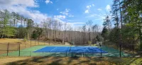 BEAUTIFUL Newly Built Retreat w/Private Marina Boat Slip at Upper Lake Keowee!!! - Træningscentre