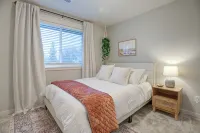Darby House, centrally located wine country escape - 4-Star