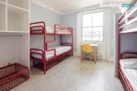 Astor Victoria Hostel - Vandrerhjem