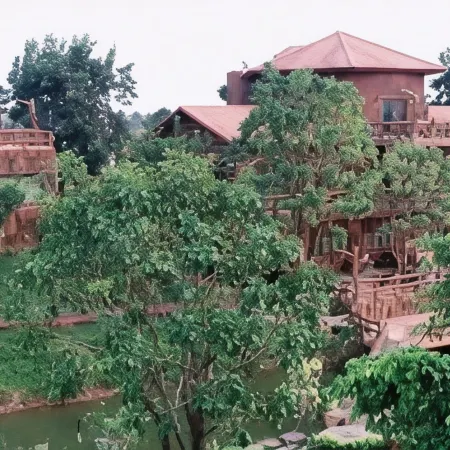 Timberland and Fruit Resort