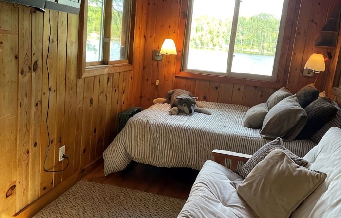 Big Sandy Lake. Beautiful and Private!<br loading=