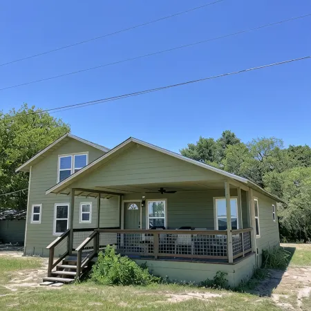 Rio Verde - Cozy Cottage on the Frio River
