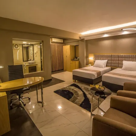 Hotel Castle Salam