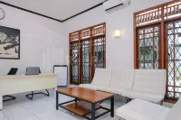 Griya Asri Guest House RedPartner - 2-Star