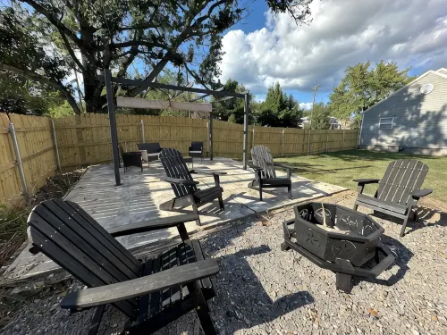 Hot Tub • Downtown Mena 3Br Family Home - 4성급
