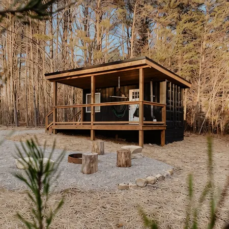 New Unique Shipping Container Home near Fall Creek Falls State Park