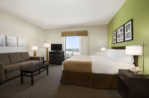 PetroStay Inn & Suites Cotulla - Pet friendly