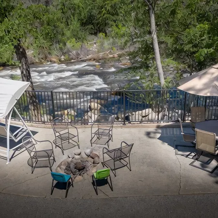River Oasis with Plenty of Family Fun