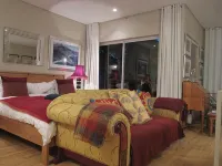 Navona Constantia Guest Cottage - Pensions