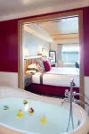 The Edgewater, a Noble House Hotel - Romantic