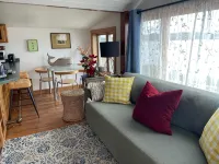 Wonderful water front house - 홈스테이