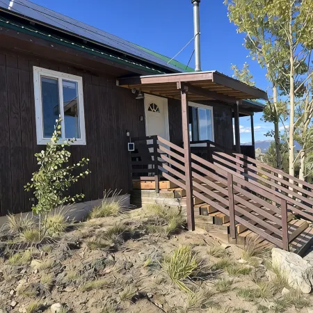 Secluded Cabin with Breathtaking Views on 3 Acres