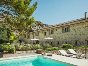 Maison Chenet - les Chambres Entre Vigne et Garrigue - Teritoria