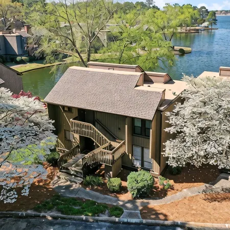 Lakefront Pinehurst Condo 2BD/2BA